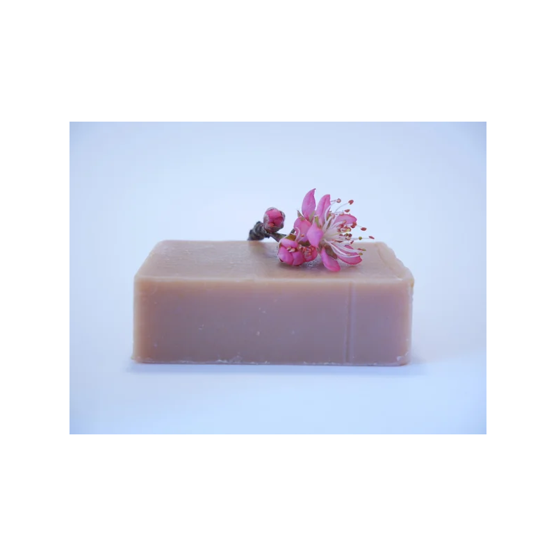 Savon au lait de chèvre parfum fleurs