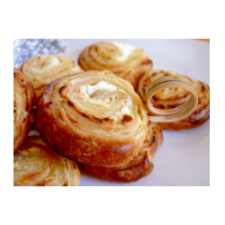 Roulés au chèvre - Crottin de Chavignol
